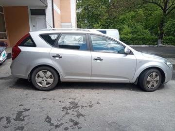 Авто KIA Cee X27 D 2009 № 8003560