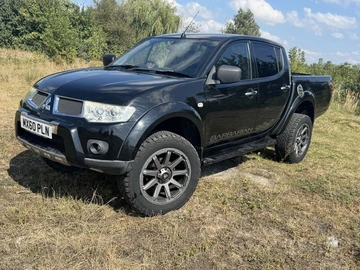Авто Mitsubishi L 200 2010 № 8003667