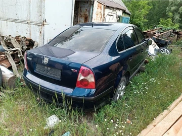 Авто Volkswagen Passat Sedan 2002 № 8003674