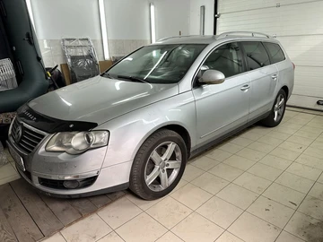Авто Volkswagen Passat Variant 2006 № 8003693