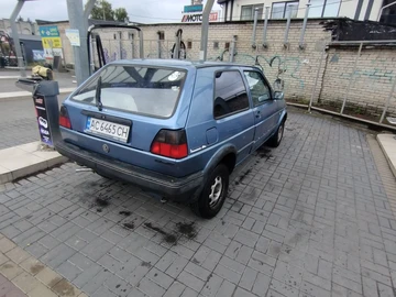 Авто Volkswagen Golf 1988 № 8003709