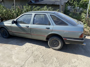 Авто Ford Sierra 1983 № 8003729