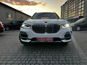 Авто BMW X5 2019 № 8003750