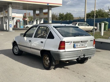 Авто Opel Kadett 1988 № 8003961