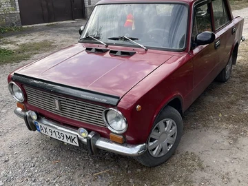 Авто ВАЗ 2101 1972 № 8003994