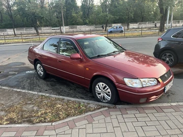 Авто Toyota Camry 1998 № 8004023