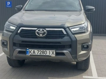 Авто Toyota Hilux Pick Up 2020 № 8004025