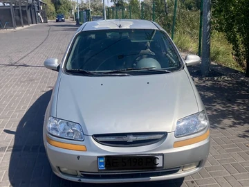 Авто Chevrolet Aveo 2005 № 8004135