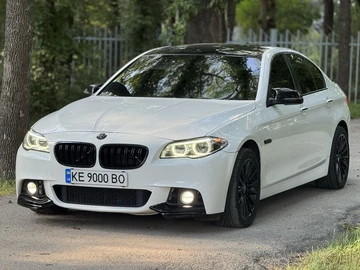Авто BMW 5 Серия 2013 № 8004136
