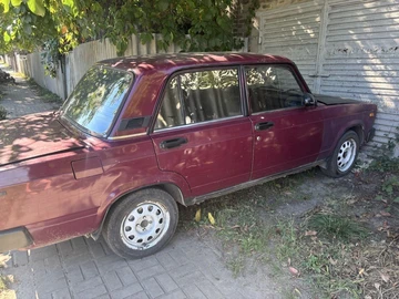 Авто ВАЗ 2105 1996 № 8004153