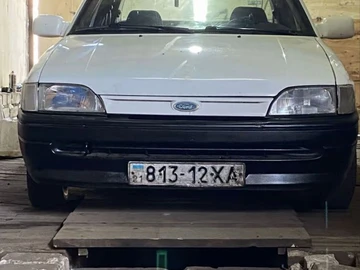Авто Ford Orion 1989 № 8004174
