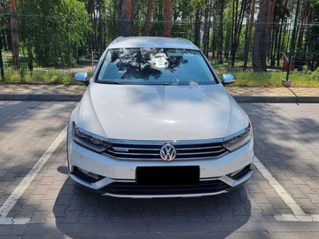 Авто Volkswagen Passat Variant 2017 № 8004459