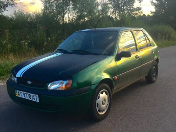 Авто Ford Fiesta 2001 № 8004488
