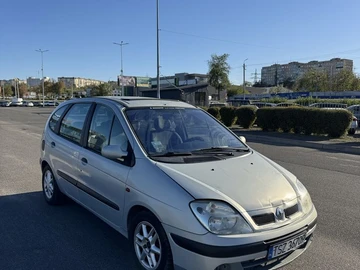 Авто Renault Scenic 2000 № 8004498