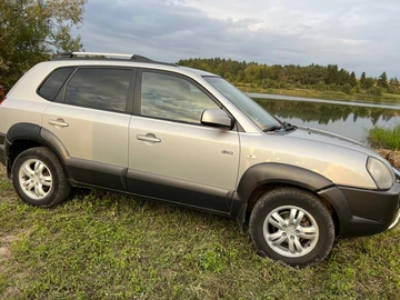 Авто Hyundai Tucson 2006 № 8004814