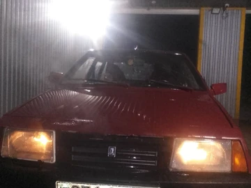 Авто ВАЗ 2109 1989 № 8004839