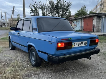Авто ВАЗ 2107 1990 № 8004953