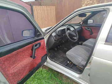 Авто ВАЗ 2110 2002 № 8004982