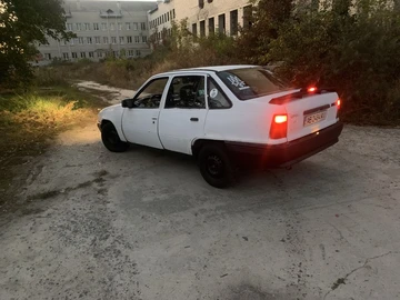 Авто Opel Kadett 1987 № 8005277