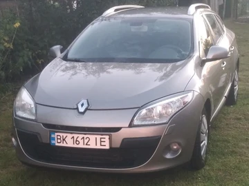 Авто Renault 4 2010 № 8005320