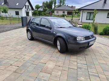 Авто Volkswagen Golf 2003 № 8005509