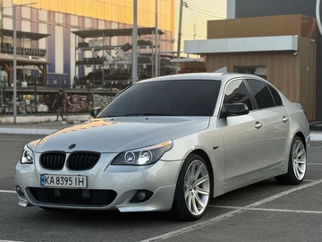 Авто BMW 5 Серия 2004 № 8005524