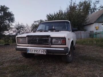 Авто ВАЗ 2107 1989 № 8005712