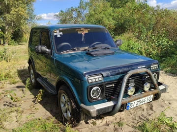 Авто ВАЗ 2121 2010 № 8005720