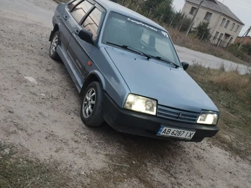 Авто ВАЗ 21099 2002 № 8005776