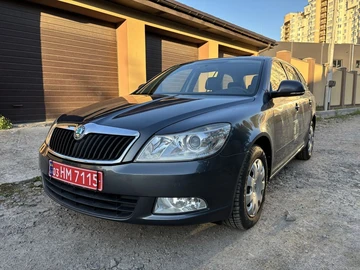 Авто Skoda Octavia 2011 № 8005777