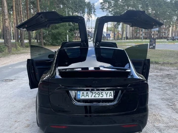 Авто Tesla Model X 2020 № 8005882