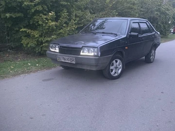 Авто ВАЗ 21099 2002 № 8005909