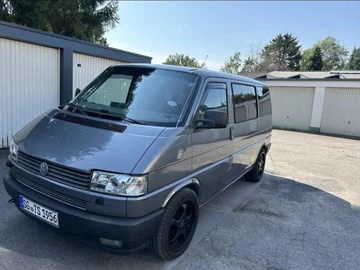 Авто Volkswagen Transporter 2000 № 8005890