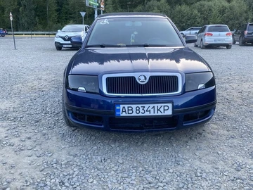 Авто Skoda Superb 2002 № 8006036
