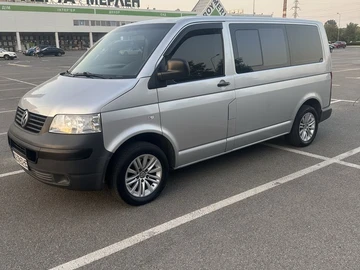 Авто Volkswagen Multivan 2008 № 8006107