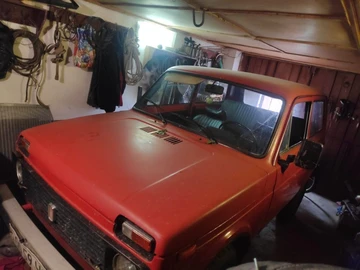 Авто ВАЗ 2121 1988 № 8006160
