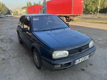 Авто Volkswagen Golf 1994 № 8006317