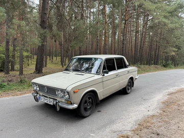 Авто ВАЗ 2103 1979 № 8006369