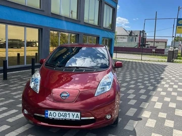 Авто Nissan Leaf 2012 № 8006376