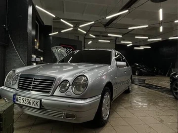 Авто Mercedes Mb 1999 № 8006551