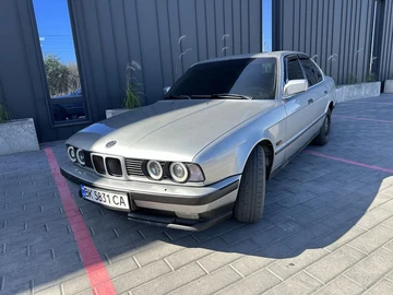 Авто BMW 5 Серия 1990 № 8006592