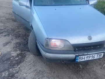 Авто Opel Omega 1988 № 8006637