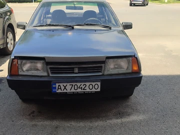 Авто ВАЗ 21099 1993 № 8006645