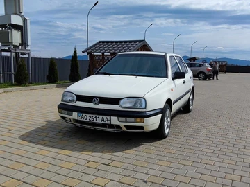 Авто Volkswagen Vento 1992 № 8006747