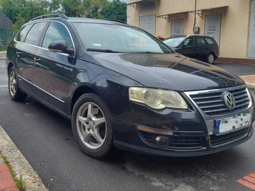 Авто Volkswagen Passat Variant 2005 № 8006749