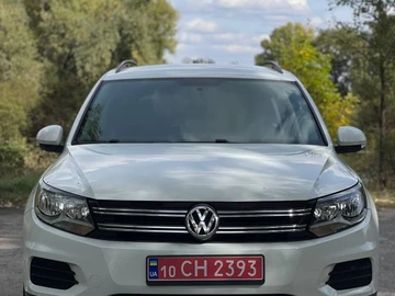 Авто Volkswagen Tiguan 2015 № 8006751