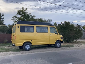 Авто Mercedes Mb 1995 № 8006789