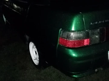 Авто ВАЗ 2110 2001 № 8006952