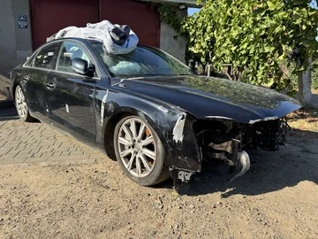 Авто Audi A8 2011 № 8007016
