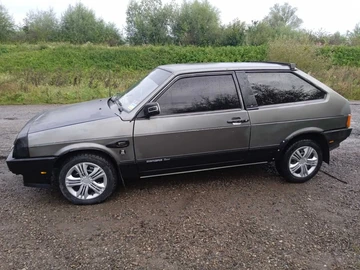 Авто ВАЗ 2108 1993 № 8007106